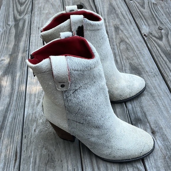 NEW Alcala’s Boots George Cow Hair Boots Size 9.5 - Picture 2 of 10